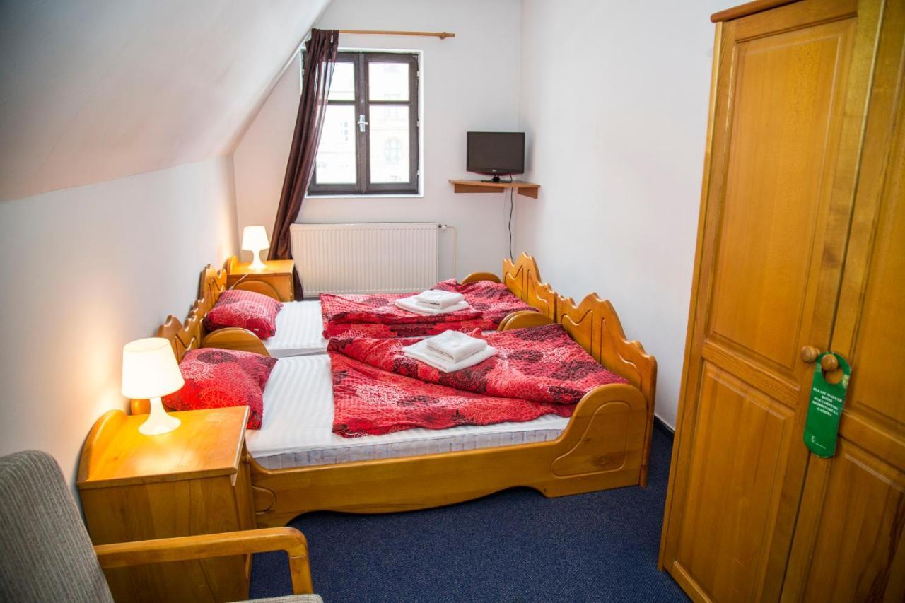 Hotel U Mesta Prahy Náchod エクステリア 写真